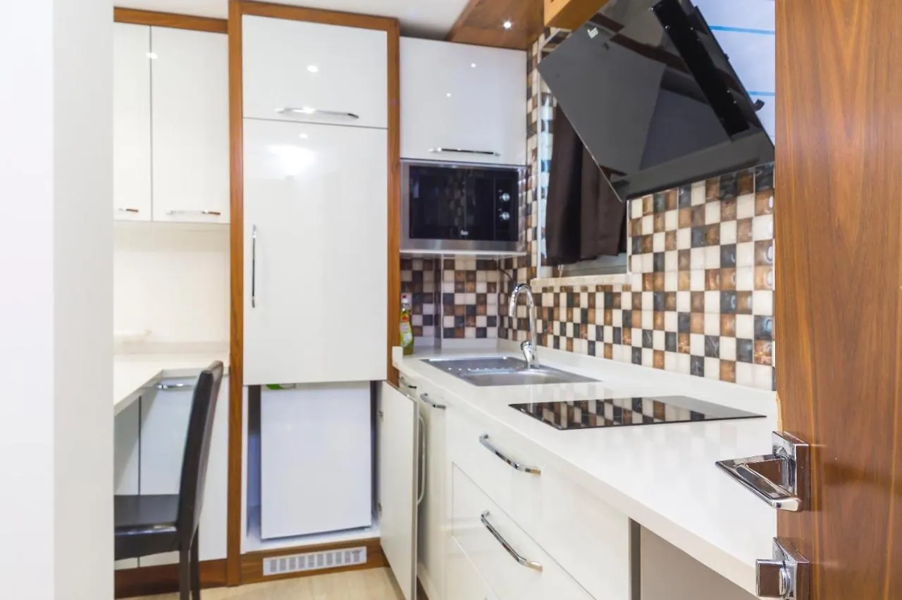 Tema Lara Apart Antalya Apartment